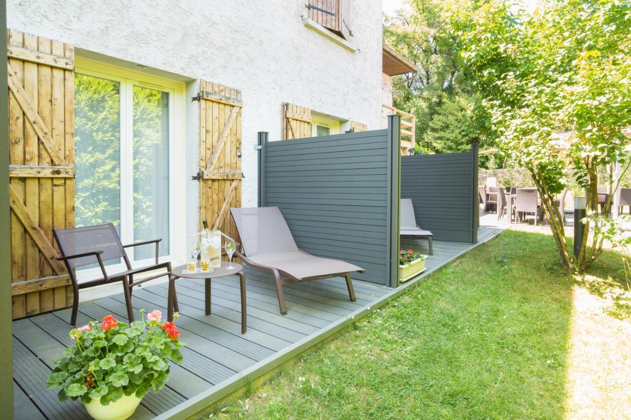 Logis Hotel Le Petit Casset La Boisse Екстер'єр фото