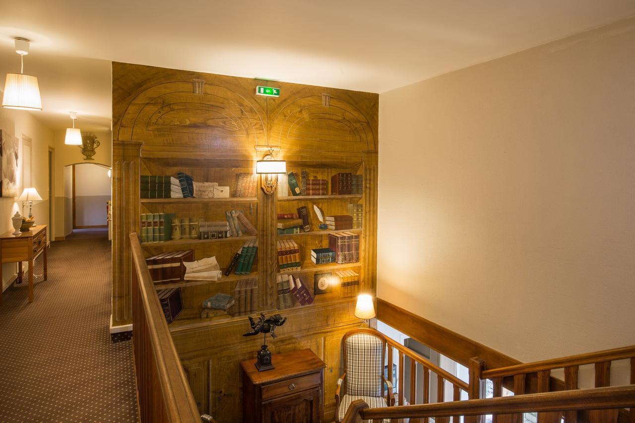 Logis Hotel Le Petit Casset La Boisse Екстер'єр фото