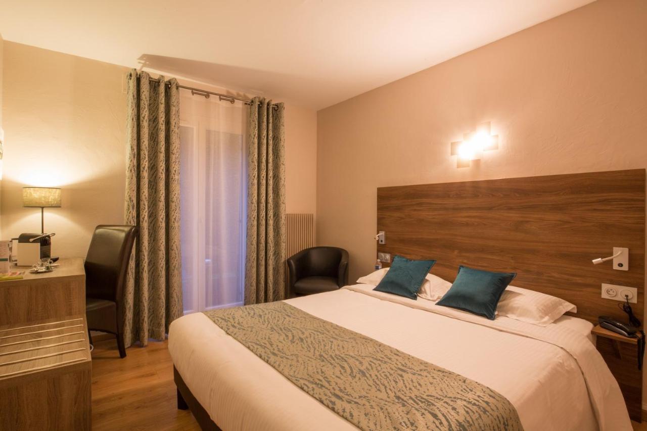 Logis Hotel Le Petit Casset La Boisse Екстер'єр фото