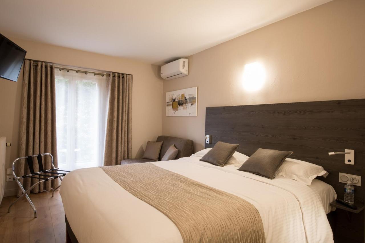 Logis Hotel Le Petit Casset La Boisse Екстер'єр фото